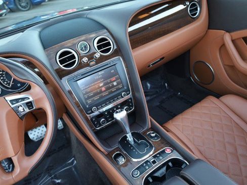 Used 2017 Bentley Continental GT V8 S image 32