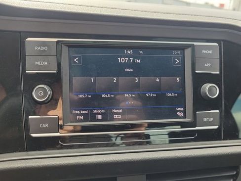 Used 2019 Volkswagen Jetta SE image 18