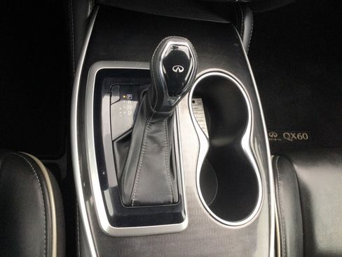 Used 2019 INFINITI QX60 Pure AWD/4WD image 37