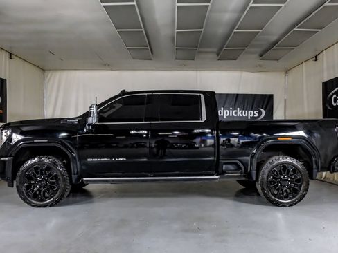 Used 2024 GMC Sierra 2500 Denali Ultimate AWD/4WD image 11