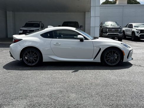Used 2023 Subaru BRZ Limited RWD image 2