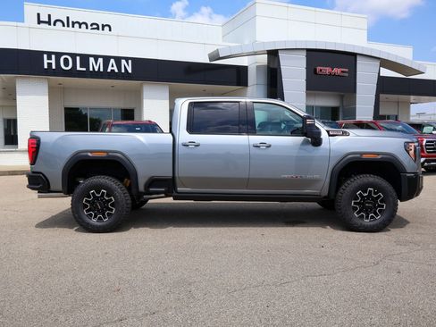 New 2026 GMC Sierra 2500 AT4X w/ LPO, Black Badging Package AWD/4WD image 2