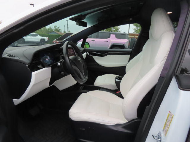 Used 2020 Tesla Model X Long Range AWD/4WD image 11