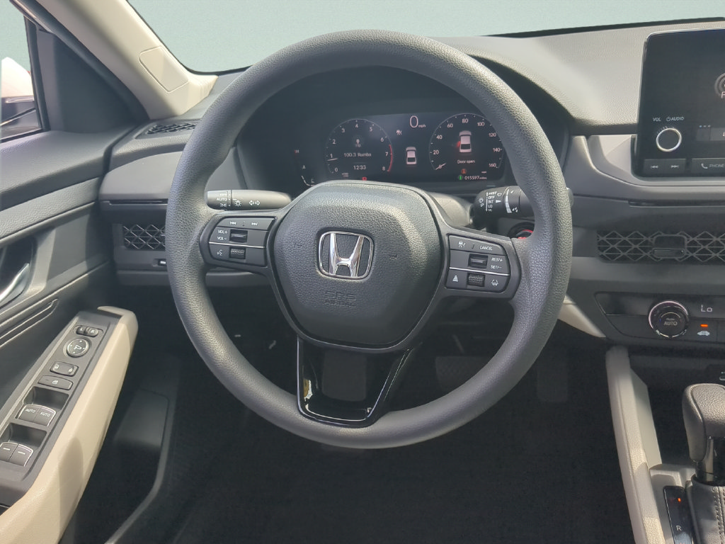 Certified 2025 Honda Accord LX image 13