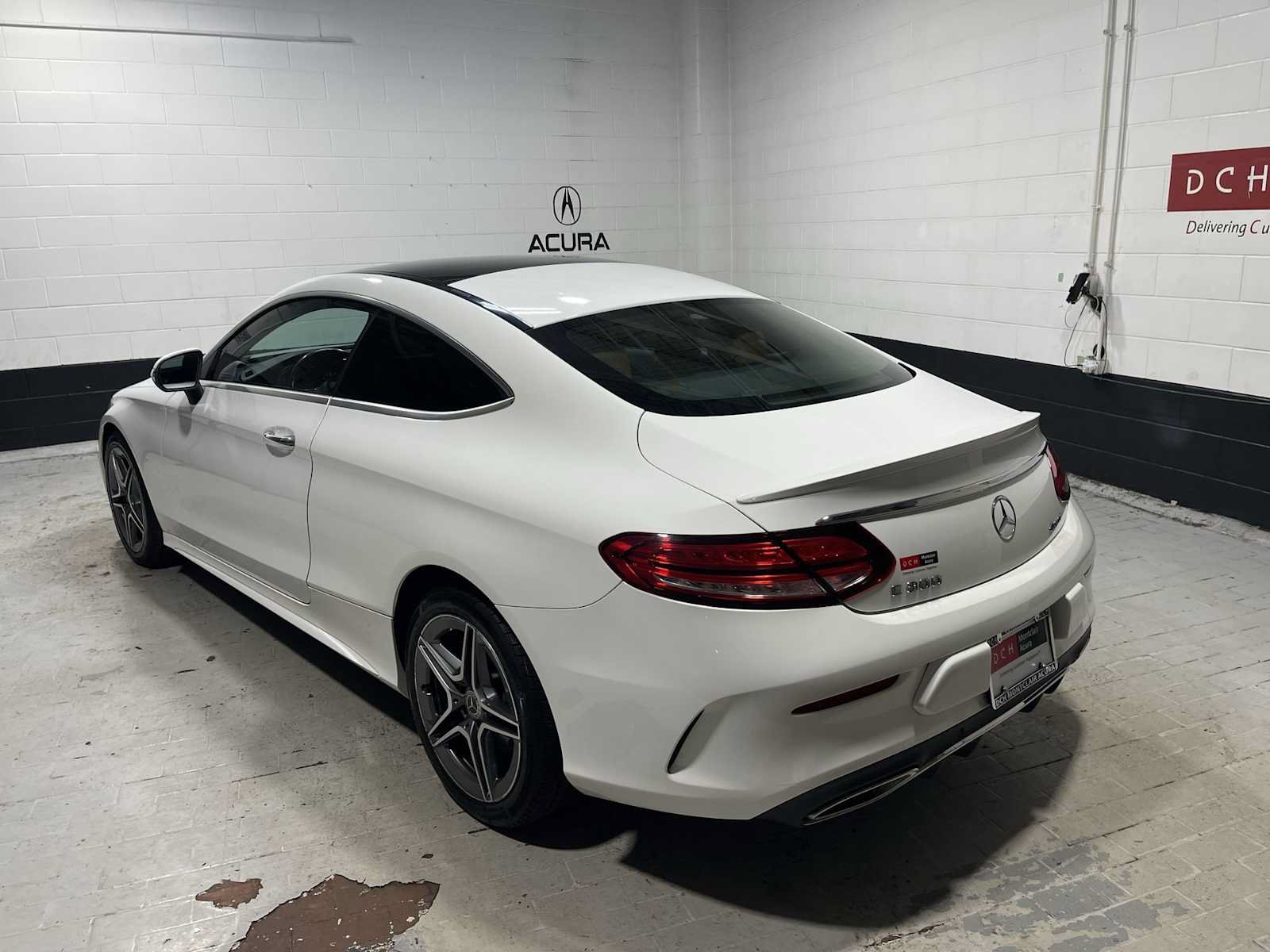 Used 2019 Mercedes-Benz C 300 4MATIC Coupe image 4