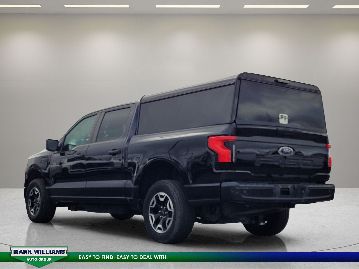 Used 2022 Ford F150 Lightning Pro AWD/4WD image 6
