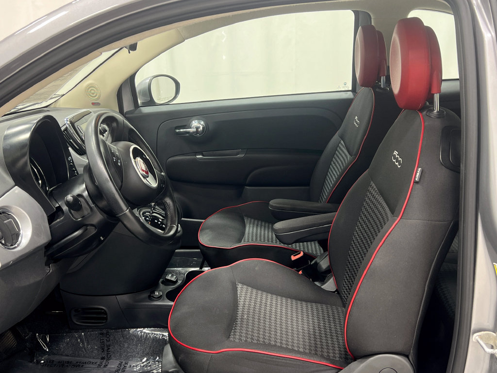 Used 2017 FIAT 500 Pop w/ Sport Appearance Package FWD image 11