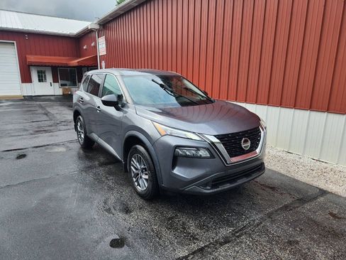 Used 2021 Nissan Rogue S AWD/4WD image 9