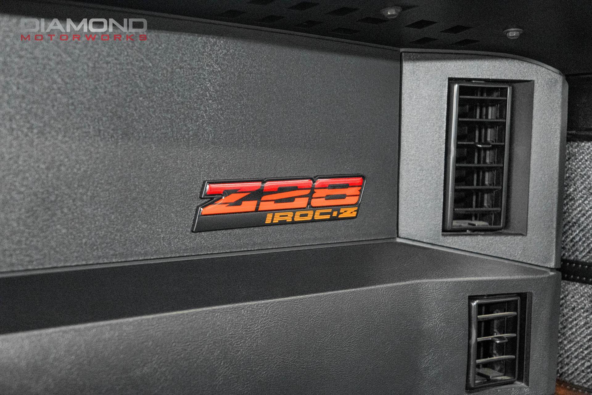 Used 1989 Chevrolet Camaro IROC-Z RWD image 18