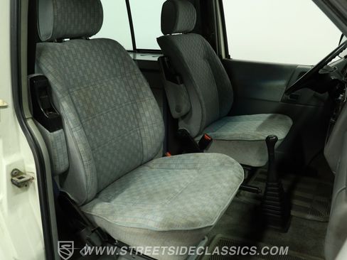Used 1992 Volkswagen Eurovan Camper FWD image 38