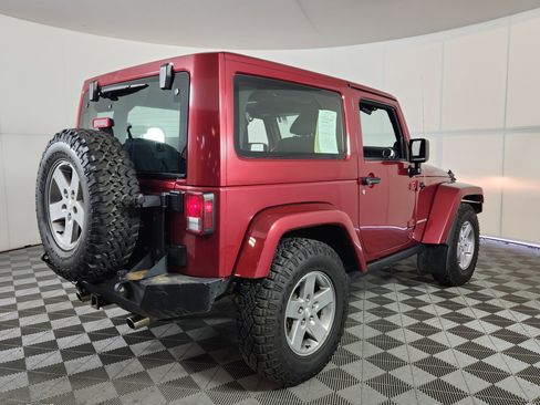 Used 2012 Jeep Wrangler Rubicon w/ PWR Convenience Group image 7