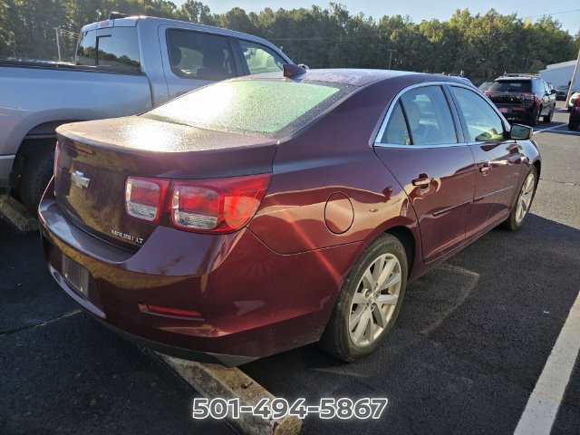 Used 2015 Chevrolet Malibu LT w/ Leather Package FWD image 4
