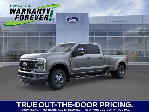 New 2026 Ford F350 Lariat w/ Chrome Package AWD/4WD image 1