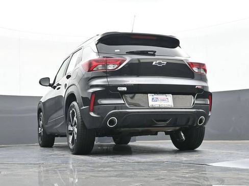 Used 2022 Chevrolet TrailBlazer RS FWD image 45
