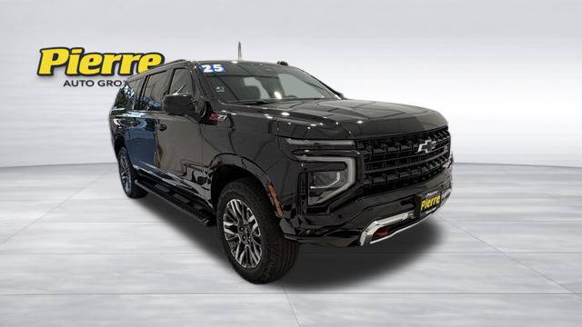 Used 2025 Chevrolet Suburban Z71 AWD/4WD image 8