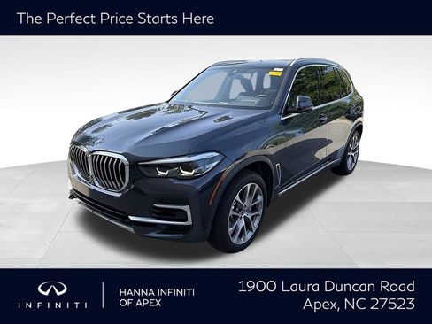 Used 2022 BMW X5 xDrive40i AWD/4WD image 1