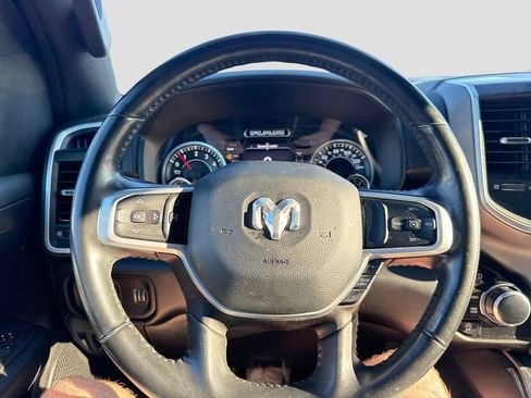 Used 2022 RAM 1500 Big Horn AWD/4WD image 16