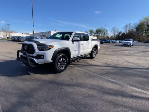 Certified 2021 Toyota Tacoma TRD Off-Road w/ TRD Premium Off Road Package image 7