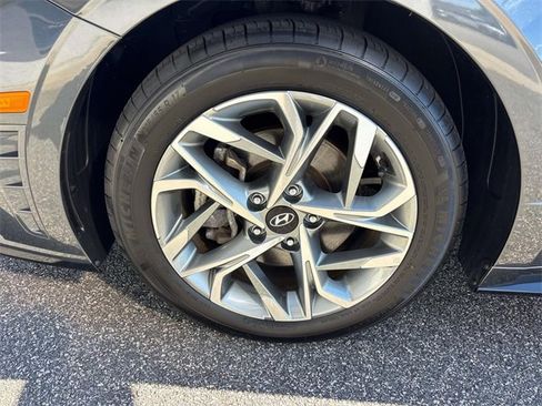 Certified 2023 Hyundai Sonata SEL w/ Cargo Package image 7