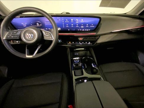 Used 2025 Buick Envision Preferred AWD/4WD image 16