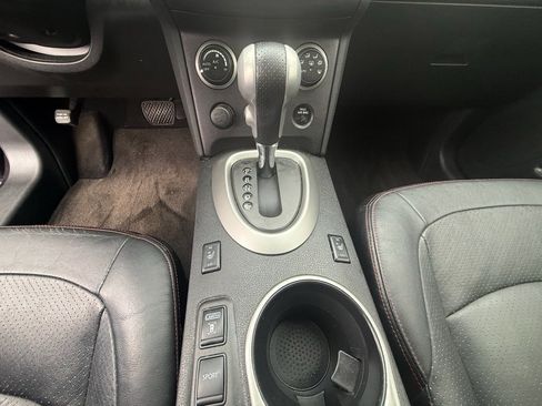 Used 2012 Nissan Rogue SL image 15