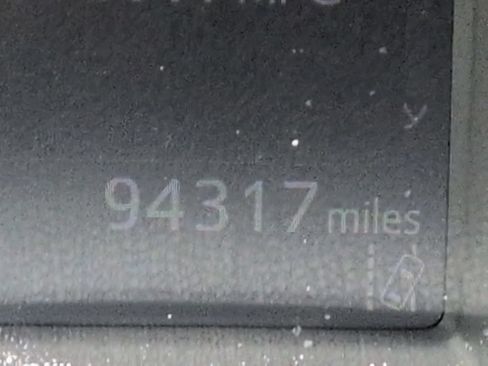 Used 2017 Toyota RAV4 LE FWD image 29