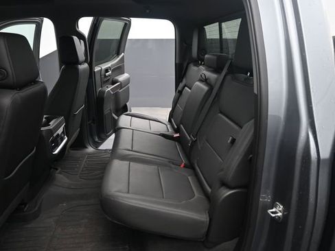 Used 2022 GMC Sierra 1500 SLT w/ SLT Premium Package image 10