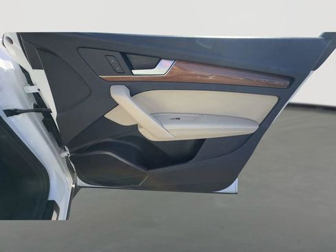 Used 2022 Audi Q5 2.0T Premium Plus image 10