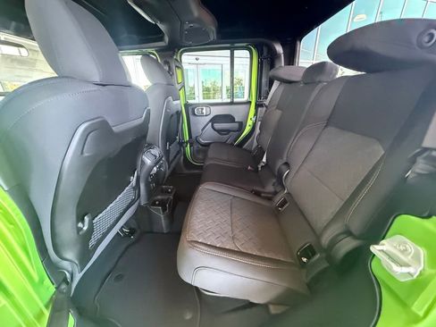 New 2025 Jeep Gladiator Mojave w/ Safety Group image 39