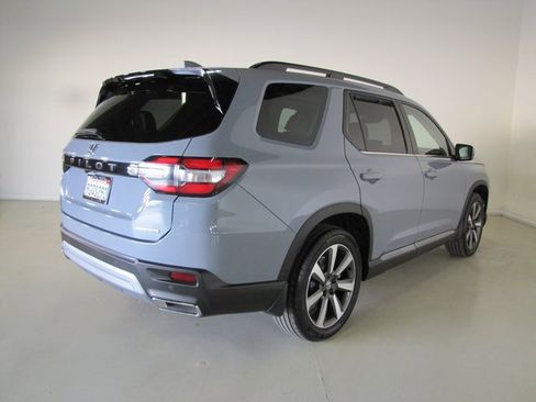 Certified 2023 Honda Pilot Touring image 28