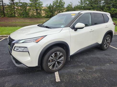 Used 2023 Nissan Rogue SV AWD/4WD image 10