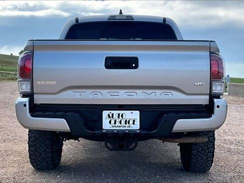 Used 2023 Toyota Tacoma TRD Sport w/ Advanced Technology Package AWD/4WD image 6