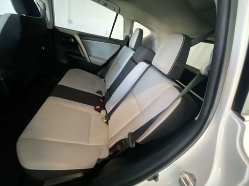 Used 2018 Toyota RAV4 XLE w/ Plus Extra Value Package image 22