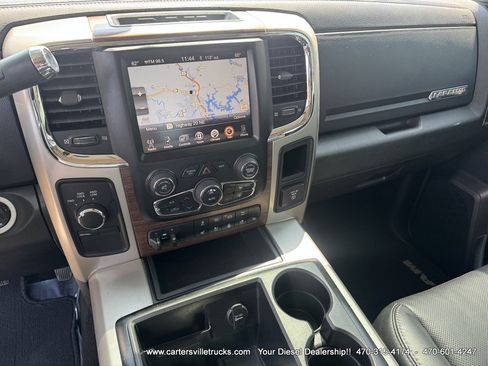 Used 2015 RAM 3500 Laramie w/ Convenience Group AWD/4WD image 16