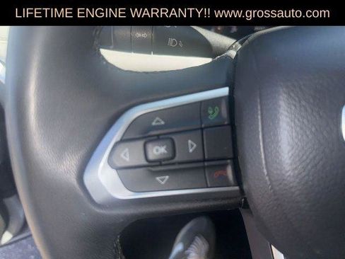 Certified 2025 Jeep Compass Limited AWD/4WD image 18