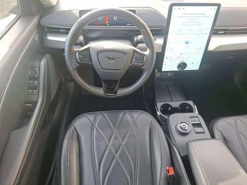 Used 2021 Ford Mustang Mach-E Select w/ Comfort/Appearance Package image 11