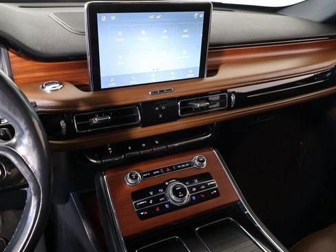 Used 2021 Lincoln Aviator Grand Touring w/ Equipment Group 301A image 5