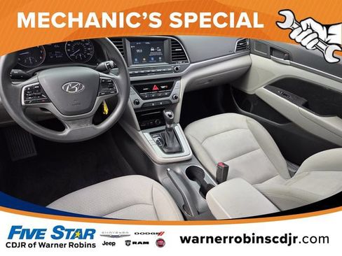 Used 2017 Hyundai Elantra SE FWD image 9