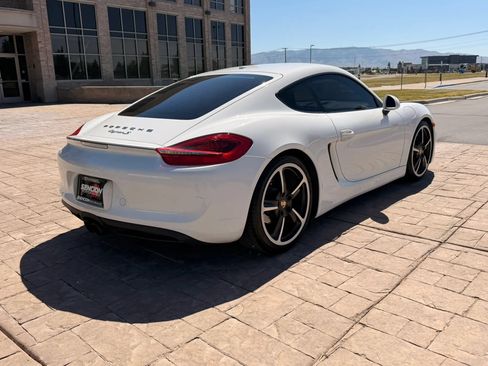 Used 2015 Porsche Cayman S RWD image 7