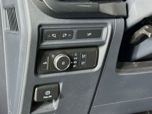 Certified 2022 Ford F150 XLT w/ Equipment Group 302A High image 10