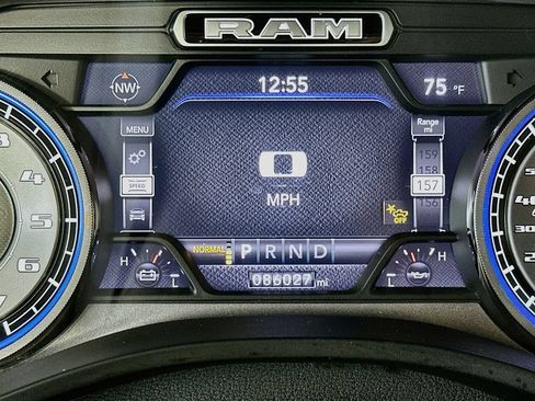 Used 2021 RAM 1500 Limited w/ Body Color Bumper Group AWD/4WD image 15