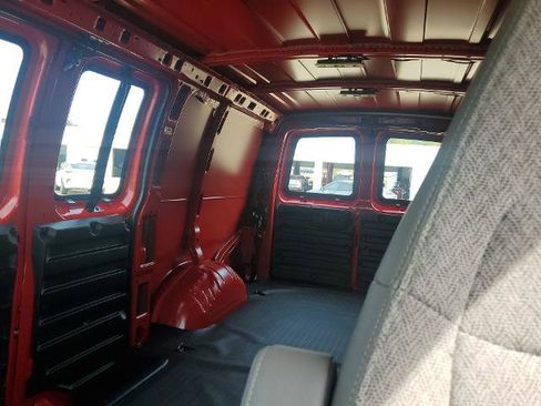 New 2025 GMC Savana 2500 w/ Driver Convenience Package image 25