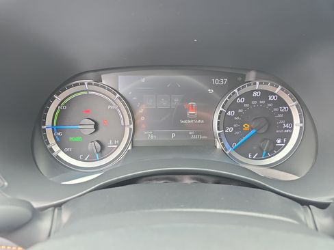 Used 2023 Toyota Highlander Bronze Edition FWD image 19