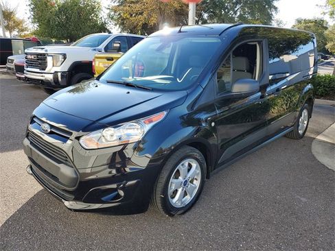 Used 2018 Ford Transit Connect XLT image 2