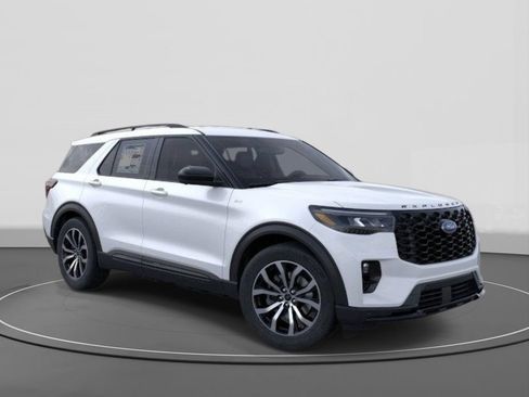 New 2026 Ford Explorer ST-Line RWD image 7