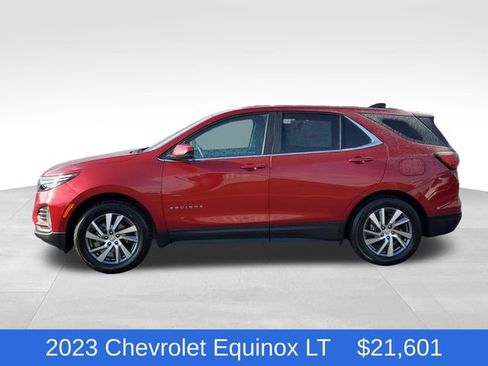 Certified 2023 Chevrolet Equinox LT image 2