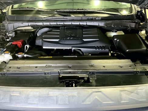 Used 2021 Nissan Titan S w/ S Utility Package image 29