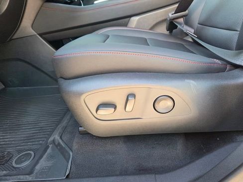 New 2026 Chevrolet Traverse Z71 w/ Driver Confidence Package image 25