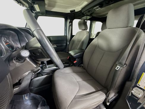 Used 2017 Jeep Wrangler Unlimited Sport w/ Quick Order Package 24S image 21