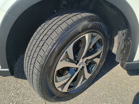 Certified 2022 Subaru Outback Limited image 10